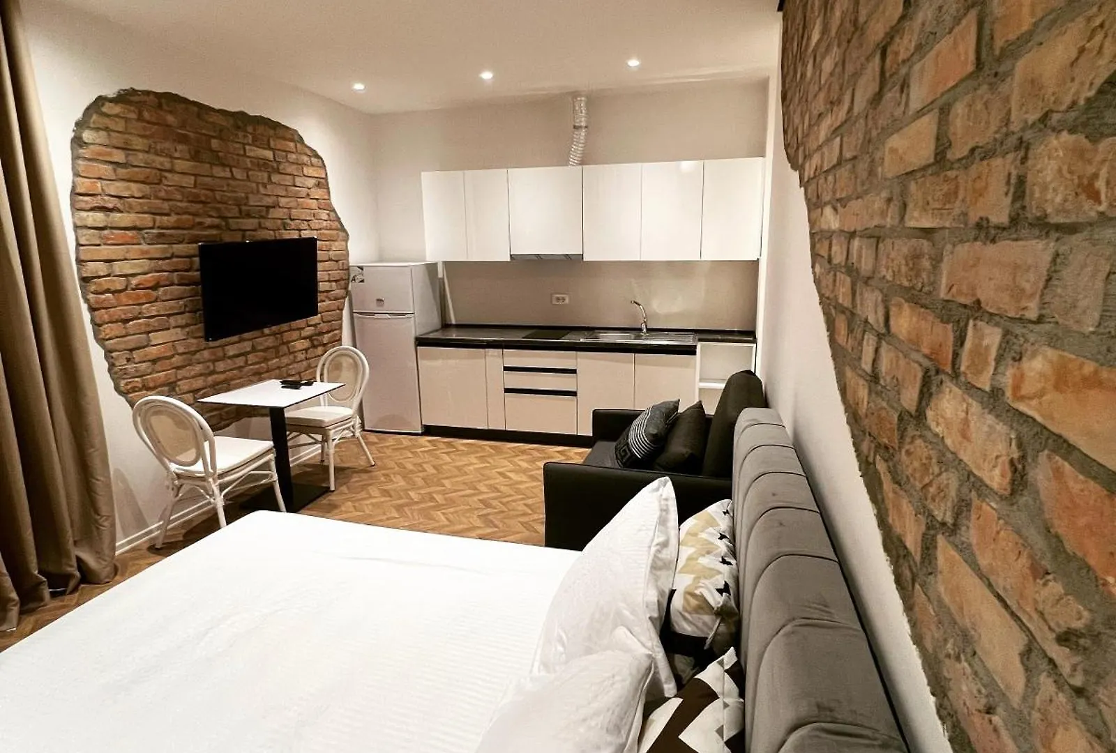Blloku Apartments Premium Tirana Albania